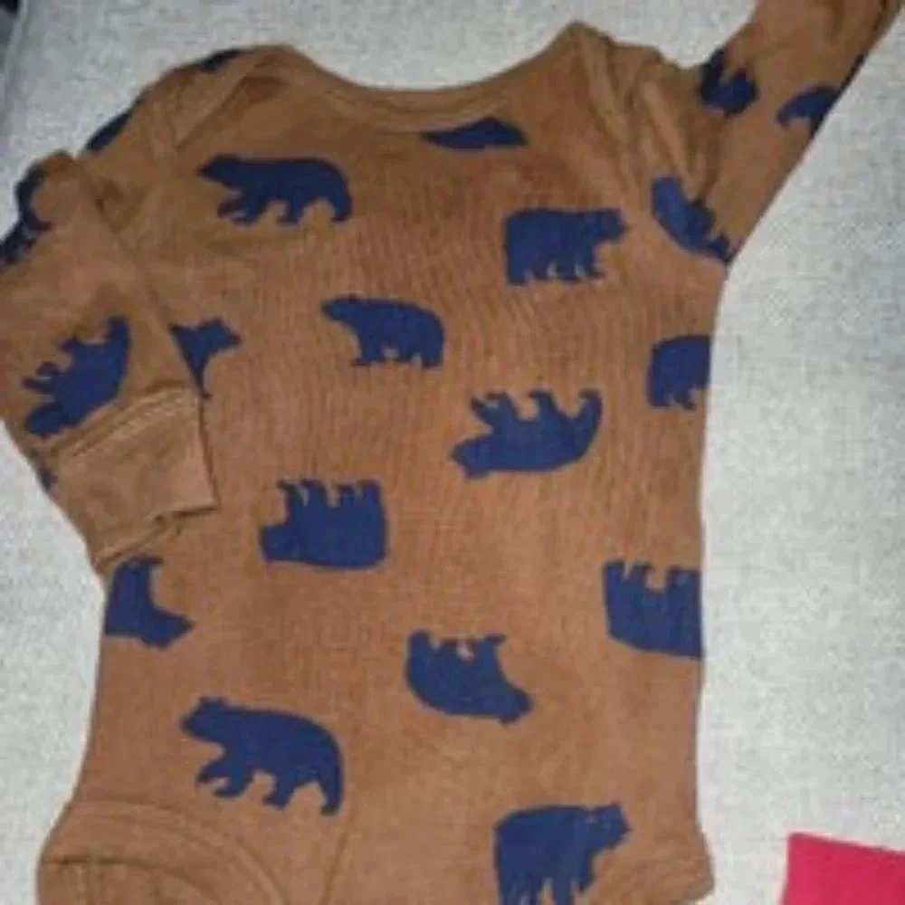 Carters long sleeve onesie bundle size 3 months
